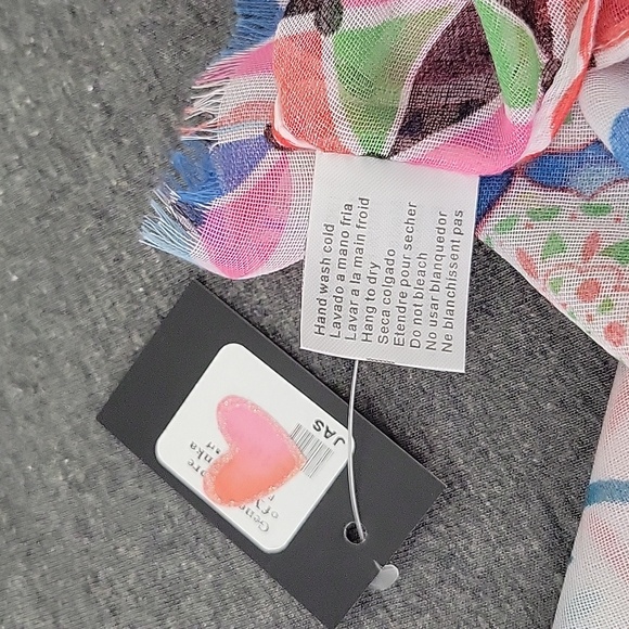 Joy Susan scarf - Picture 4 of 4